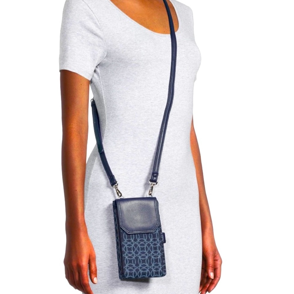 Time & Tru Crossbody Wallet & Phone Case NWT